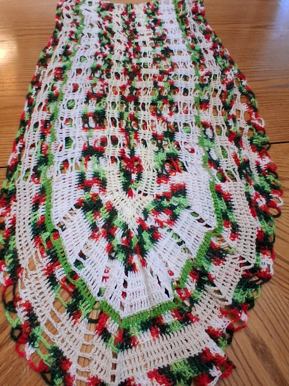 Crochet Table Runner - Picture 6 of 7